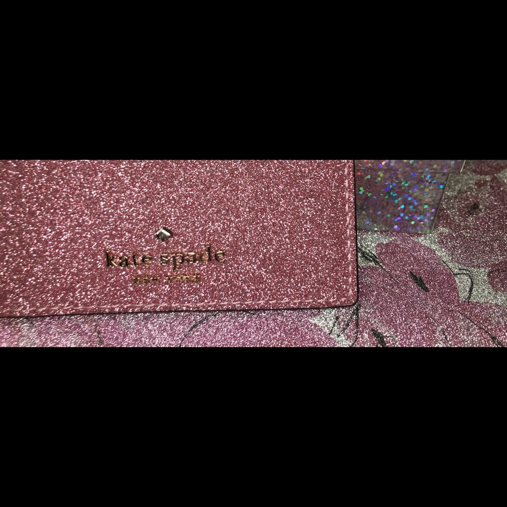 Kate Spade ♠️ Card Holder - Picture 8 of 13